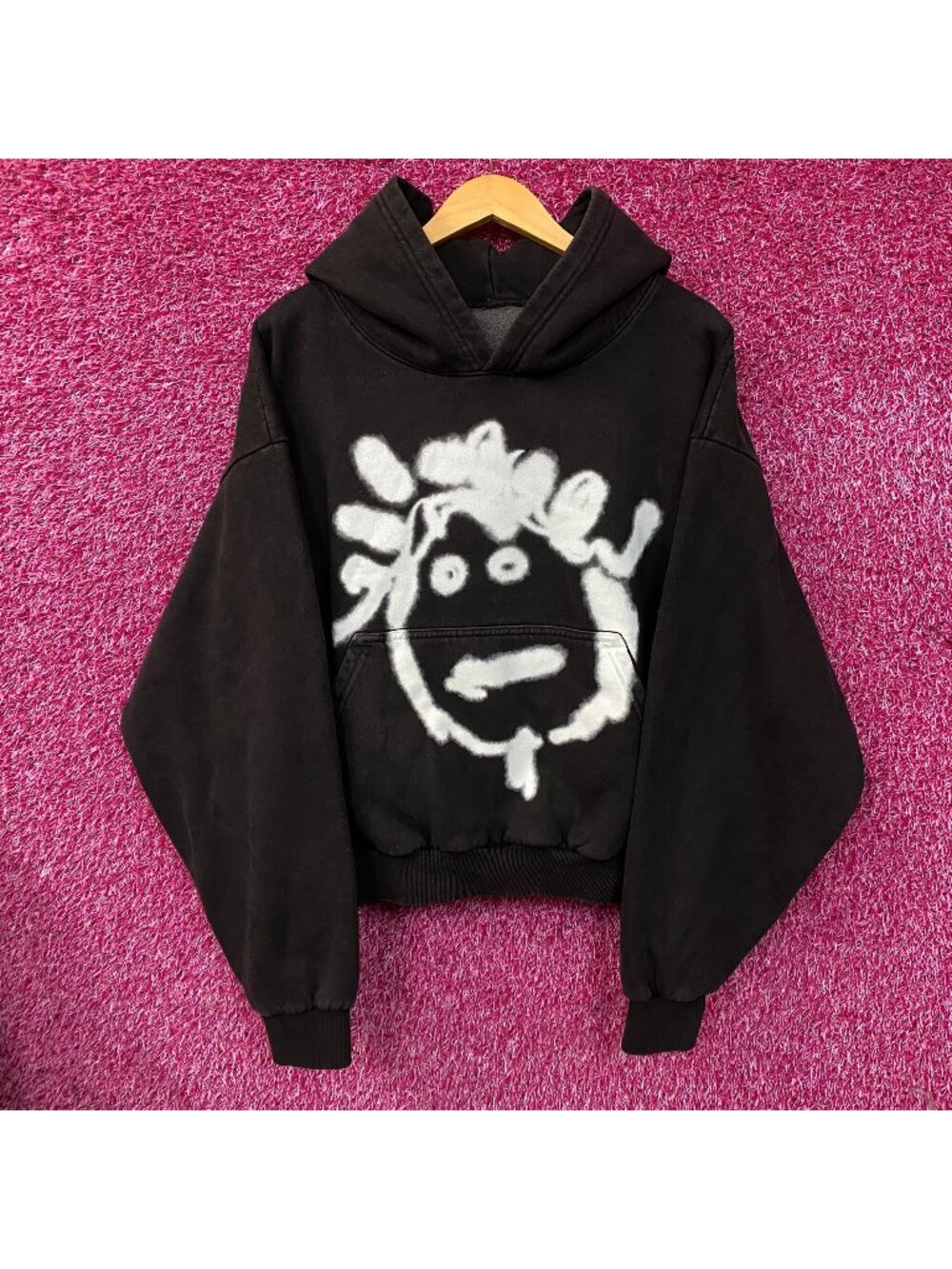 Rihanna R20 "Rhenna" Graphic Pullover Hoodie XL